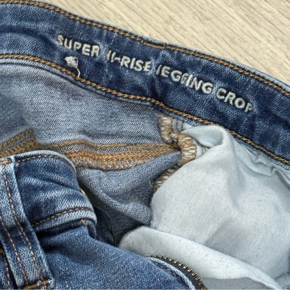 American Eagle Outfitters Super Hi-Rise Jegging Crop Blue Jeans - Picture 6 of 11
